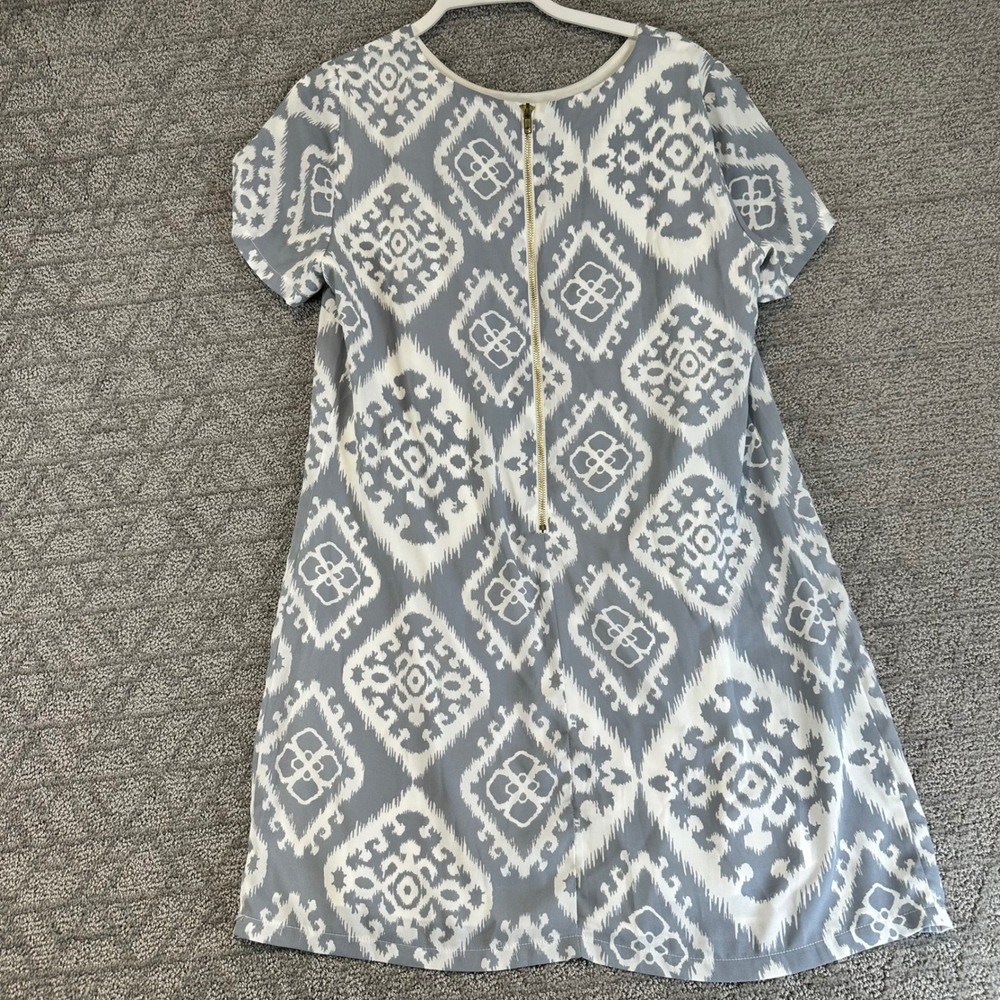 Lulus Women Size L Grey White Ikat Print Short Sleeve Shift Dress - Picture 5 of 5